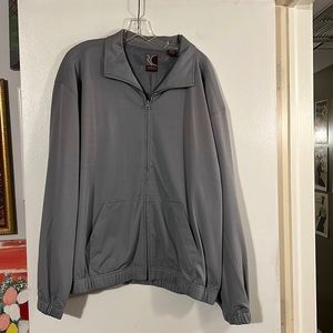 Chereskin men’s gray silk75/poly25 zip up jacket. Elastic waist and cuffs